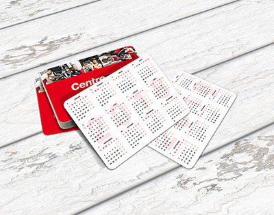 Création et déclinaison de votre charte graphique, sur l'ensemble de vos supports de communication : calendriers, agendas et sous-main...