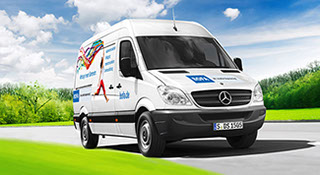 Création et déclinaison de votre charte graphique sur l'ensemble de vos supports de communication. Marquage et décoration de véhicule de société